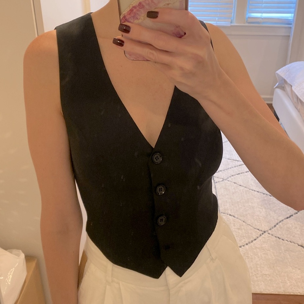 Reformation black vest, size S.